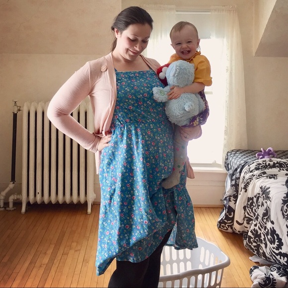 Your Friendly Posh Ambassador, Angela - Picture 15 of 16